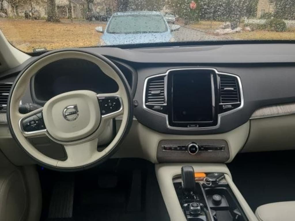 Certified 2024 Volvo XC90 B5 Plus SUV