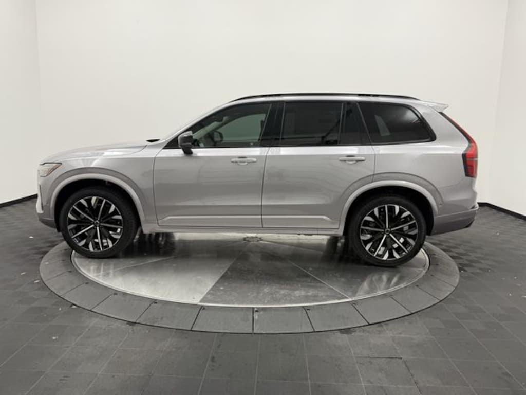 New 2027 Volvo XC90 Ultra SUV