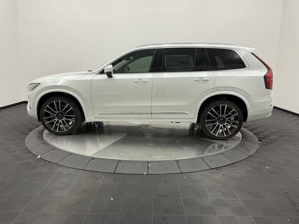 New 2026 Volvo XC90 B6 Plus 7-Seater SUV