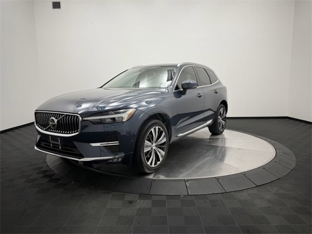 Certified 2023 Volvo XC60 Plus Bright Theme B5 AWD Plus Bright Theme