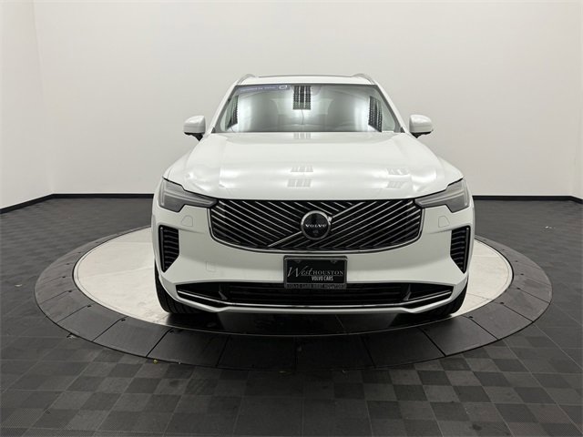 2025 Volvo XC90 AWD Plus photo 2
