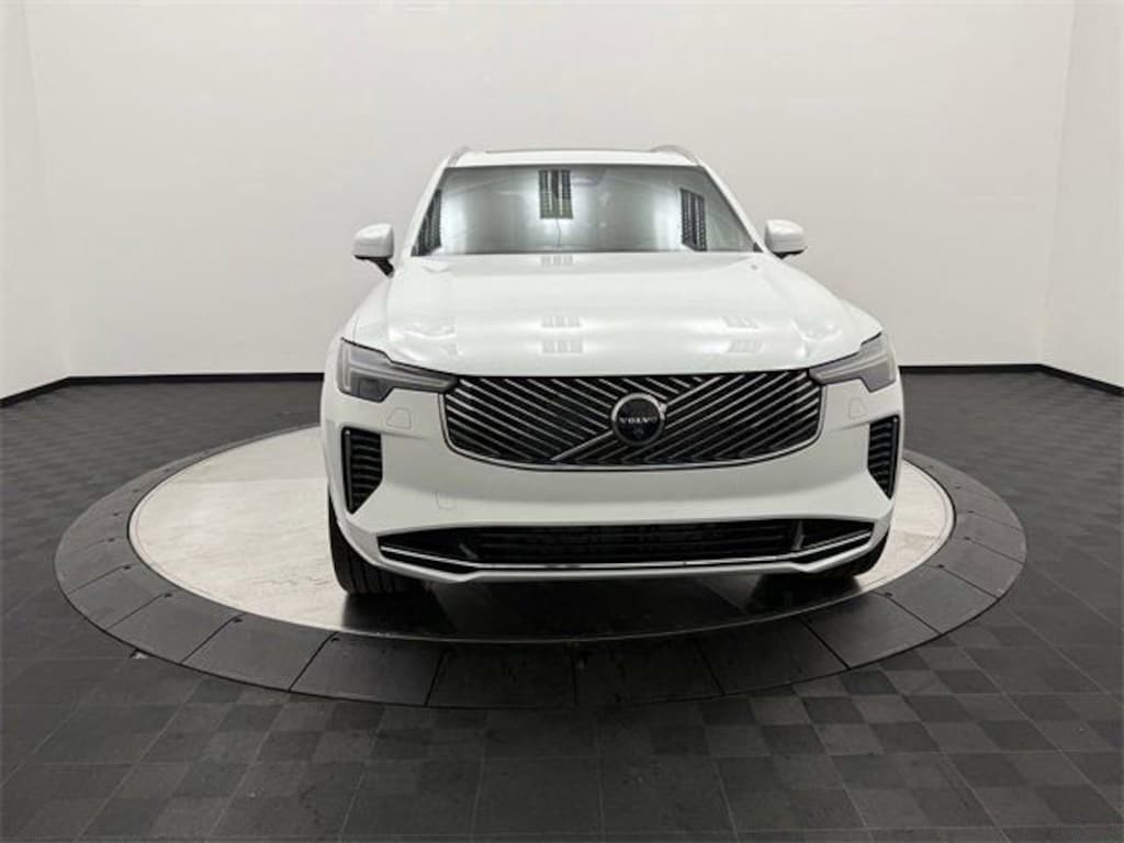 New 2026 Volvo XC90 B6 Plus 7-Seater SUV