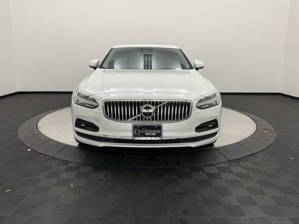 Certified 2023 Volvo S90 B6 Plus Sedan
