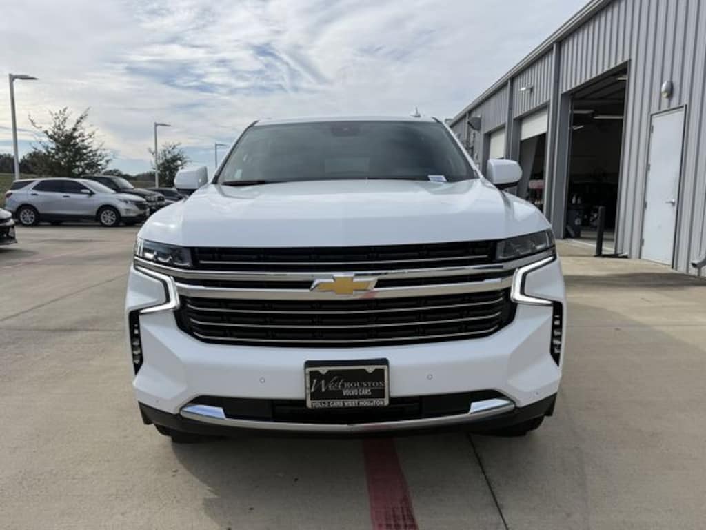 Used 2024 Chevrolet Suburban LT SUV