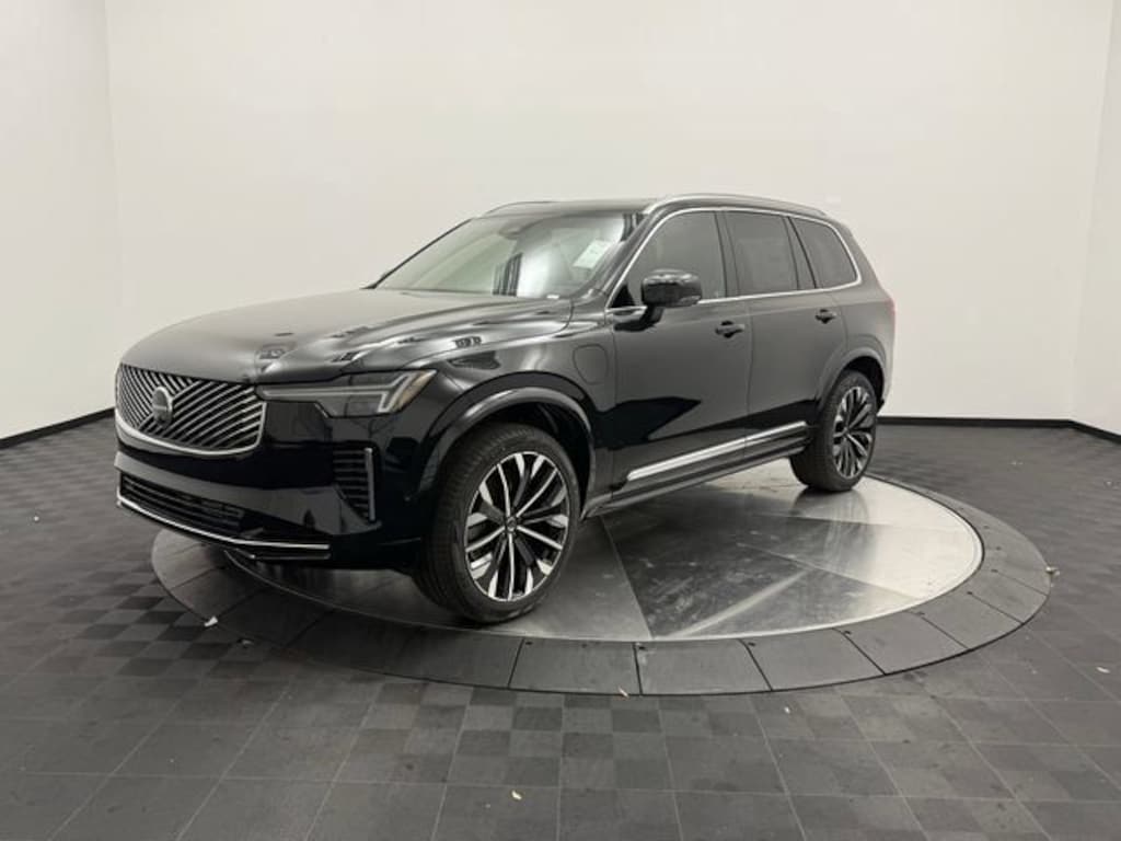 New 2026 Volvo XC90 plug-in hybrid T8 Plus 7-Seater SUV