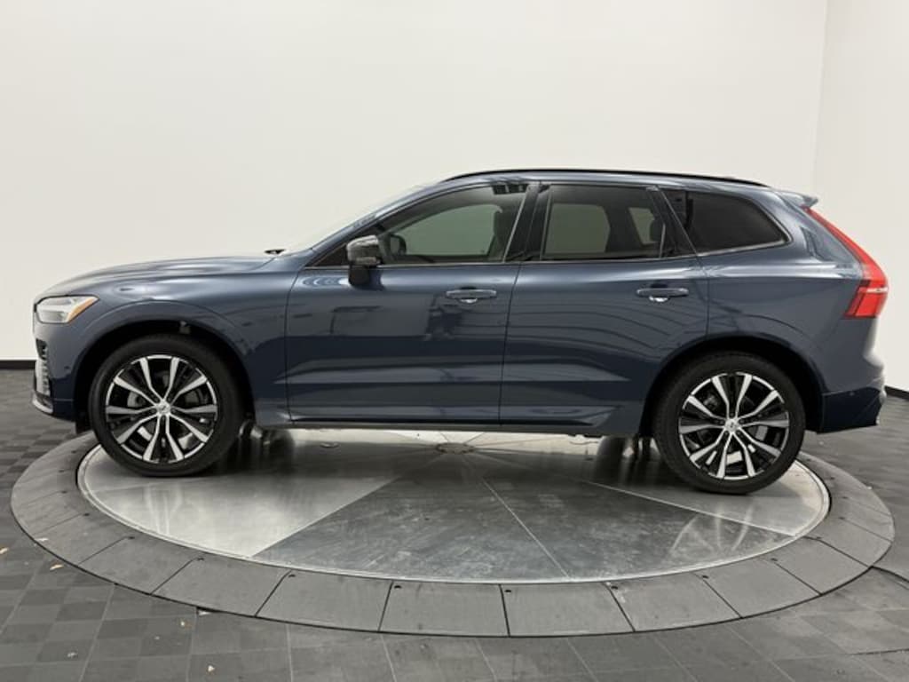 Certified 2024 Volvo XC60 B5 Plus Dark Theme SUV