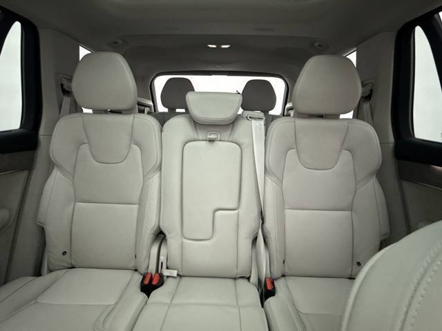 2026 Volvo XC90 Ultra - Photo 30