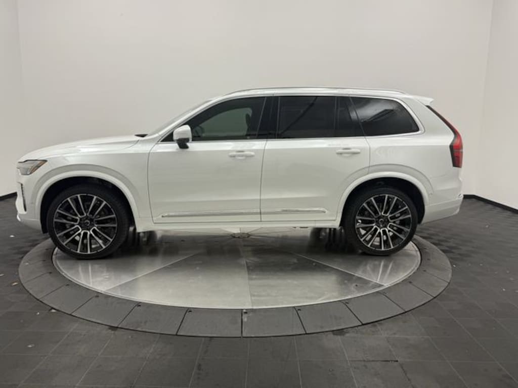 New 2027 Volvo XC90 Plus SUV