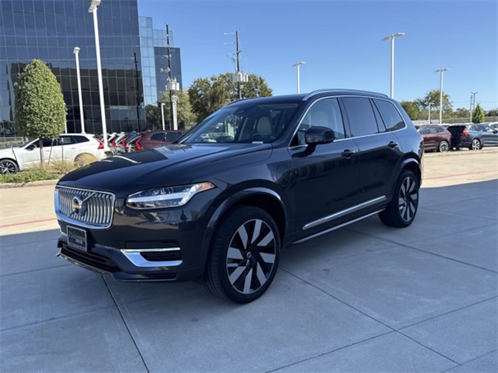 Certified 2023 Volvo XC90 Recharge Plug-In Hybrid Ultimate SUV
