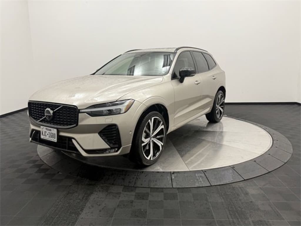 Certified 2024 Volvo XC60 Ultimate Dark Theme B5 AWD Ultimate Dark Theme