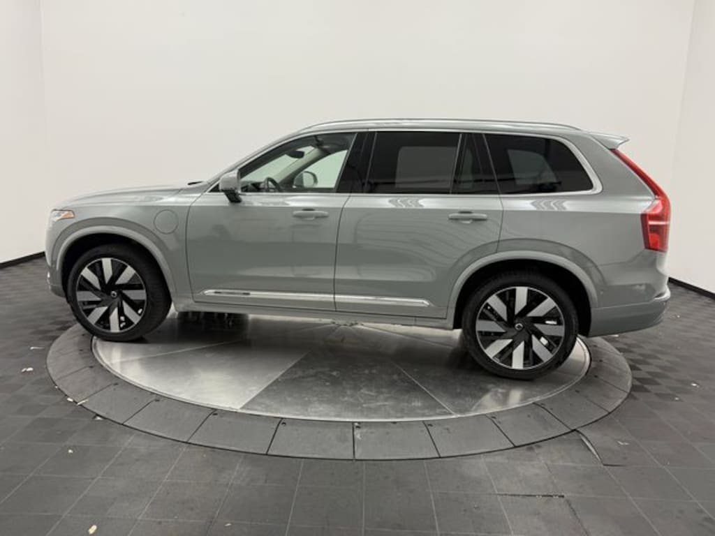 Certified 2024 Volvo XC90 Recharge Plug-In Hybrid T8 Plus Bright Theme 7 Passenger SUV