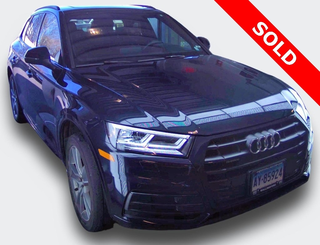 2020 Audi Q5 Premium Plus's photo