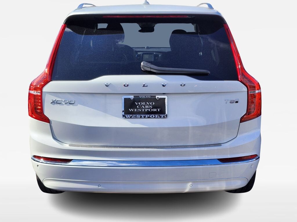 New 2025 Volvo XC90 plug-in hybrid T8 Ultra 6-Seater SUV