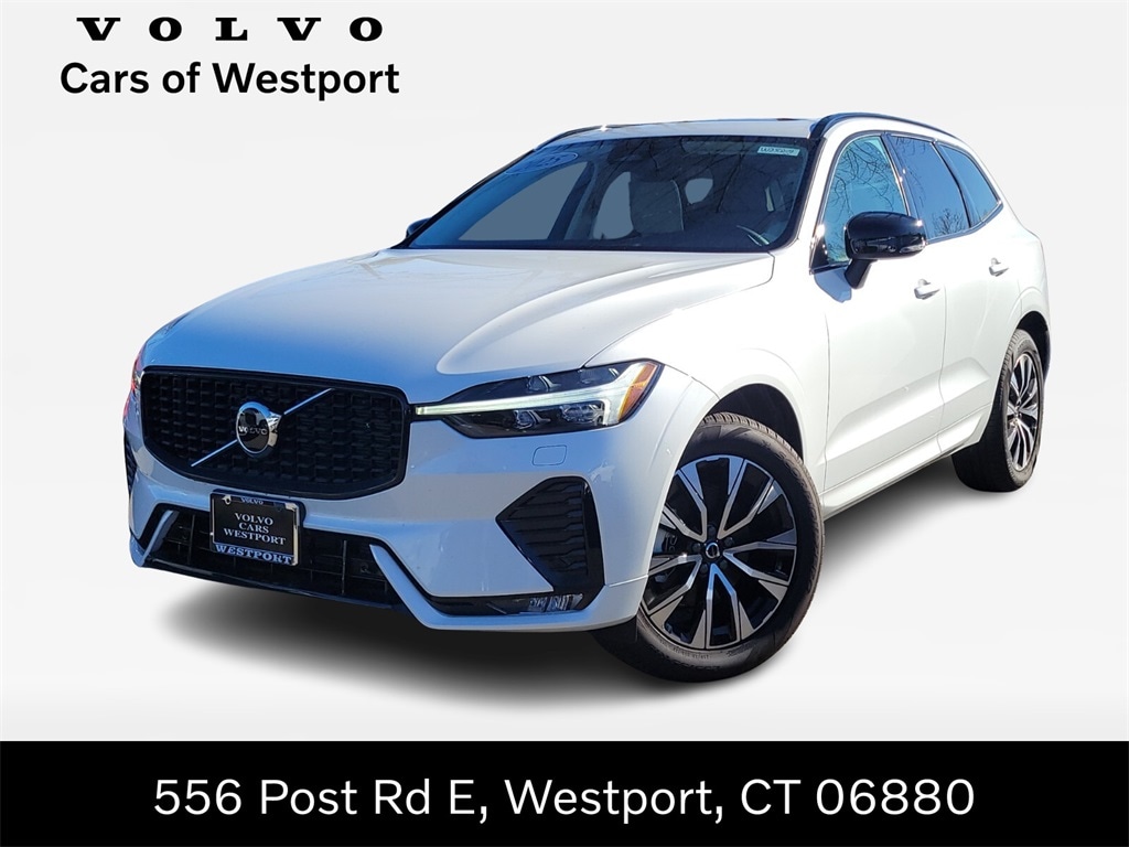 2025 Volvo XC60 Core's photo