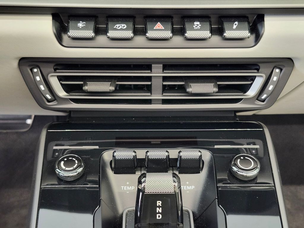 2024 Porsche 911 Base - Photo 19