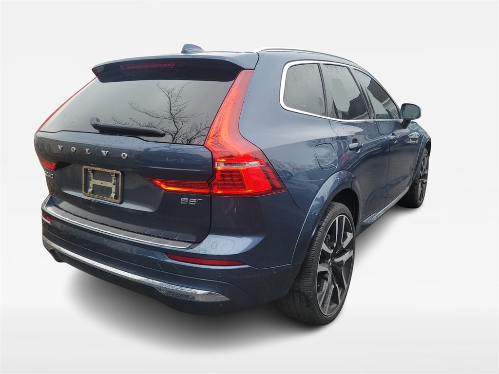 Used 2023 Volvo XC60 B5 AWD Ultimate Bright SUV