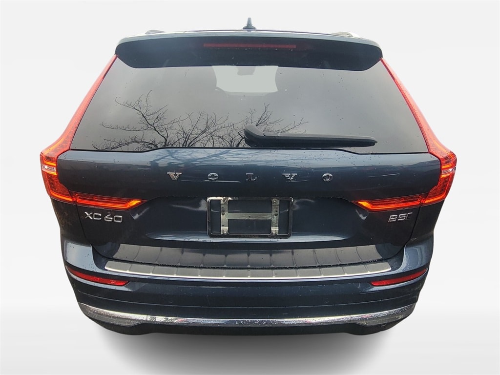 Used 2023 Volvo XC60 B5 AWD Ultimate Bright SUV