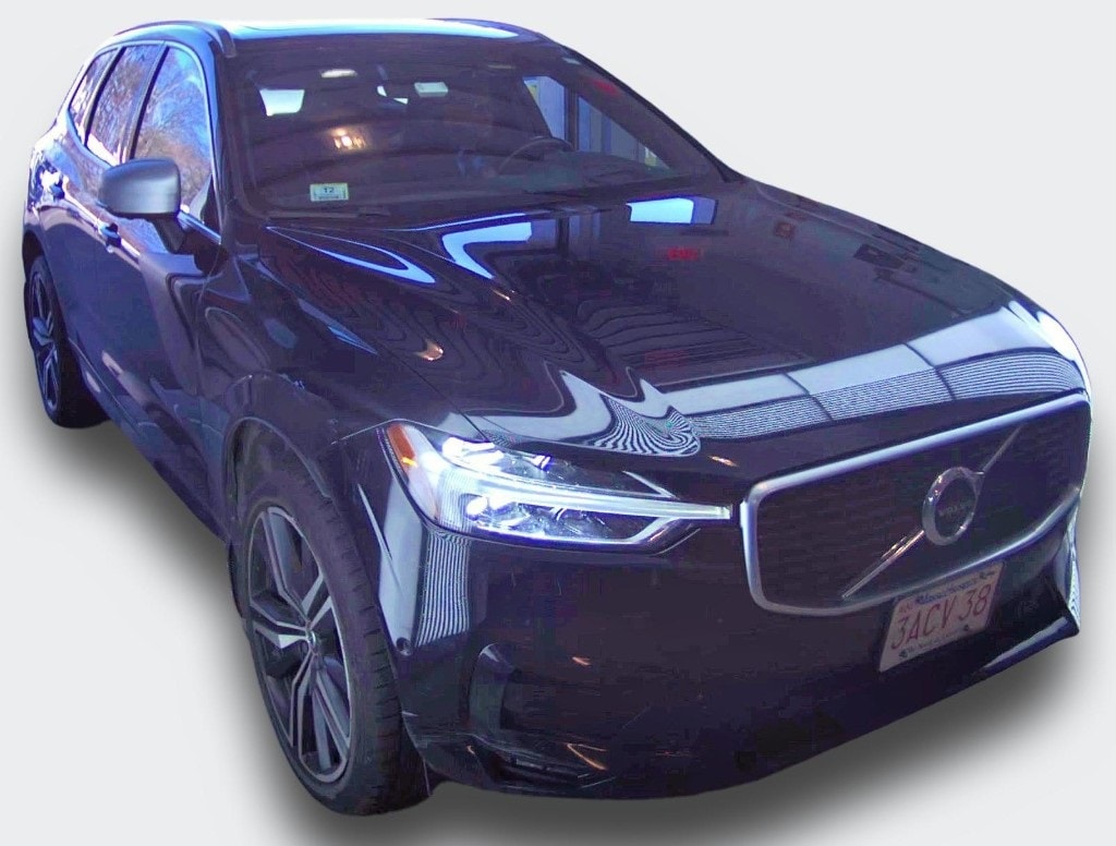 2019 Volvo XC60 R-Design's photo