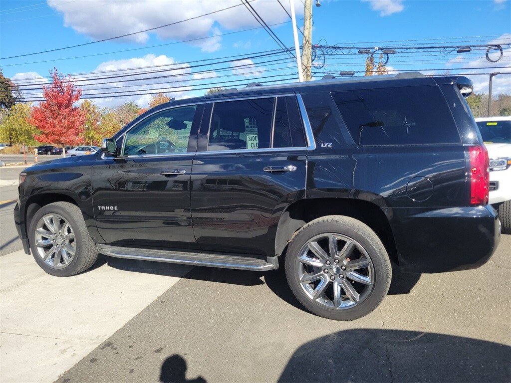 2016 Chevrolet Tahoe LTZ photo 2
