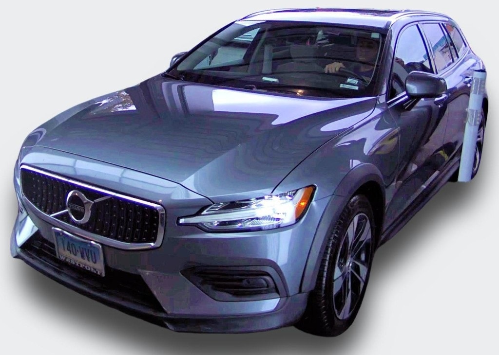 Used 2020 Volvo V60 Cross Country Base with VIN YV4102WK3L1035216 for sale in Westport, CT