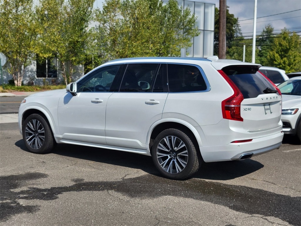 Used 2021 Volvo XC90 T5 Momentum 7 Passenger SUV