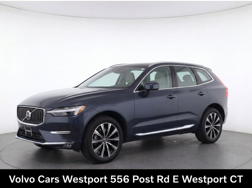 2023 Volvo XC60 B5 Plus Bright Theme AWD's photo