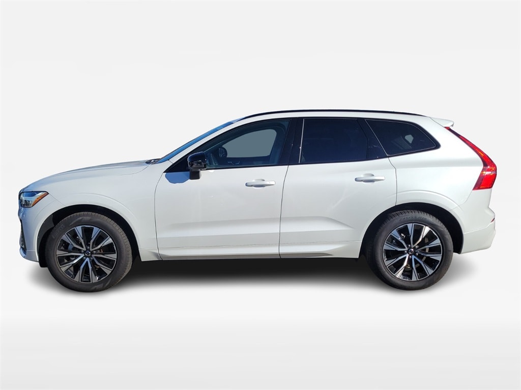 New 2025 Volvo XC60 B5 Core SUV