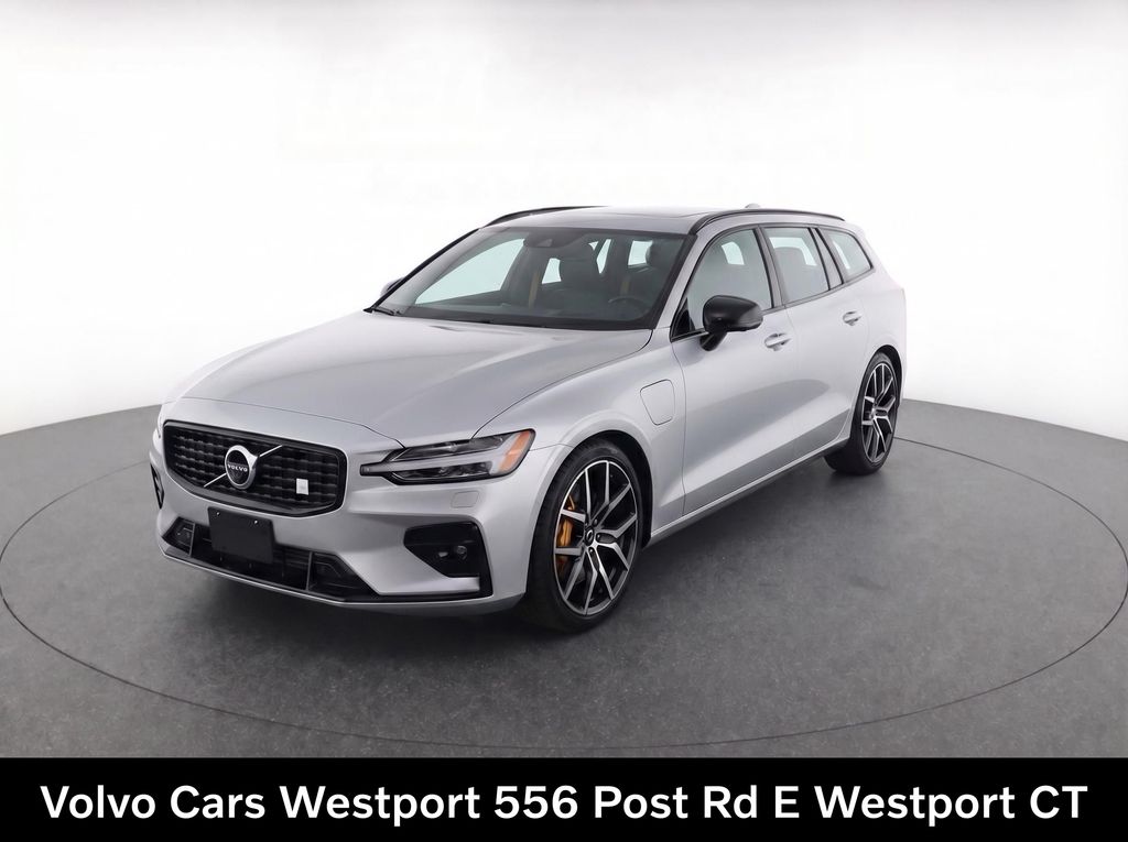 2025 Volvo V60 T8 Polestar Ex Range PHEV AWD's photo