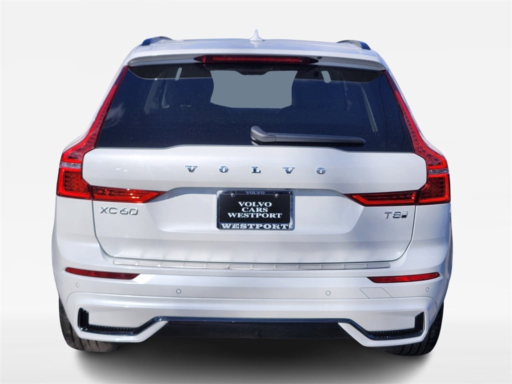 New 2025 Volvo XC60 plug-in hybrid T8 Plus SUV
