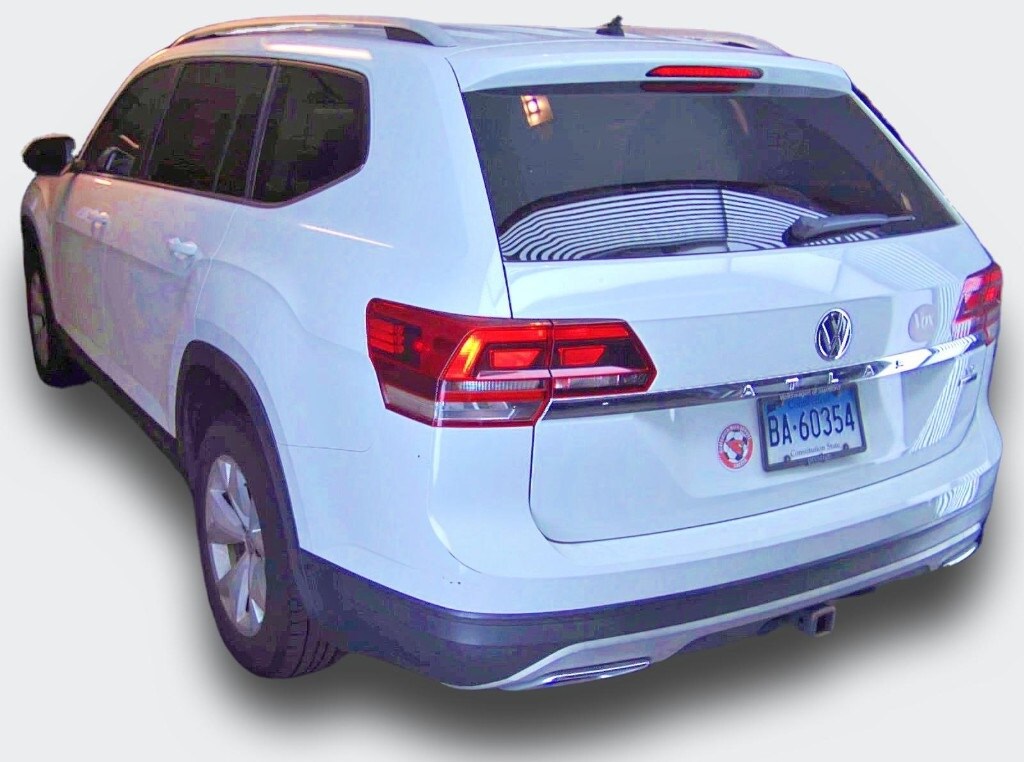 2019 Volkswagen Atlas V6 S photo 3