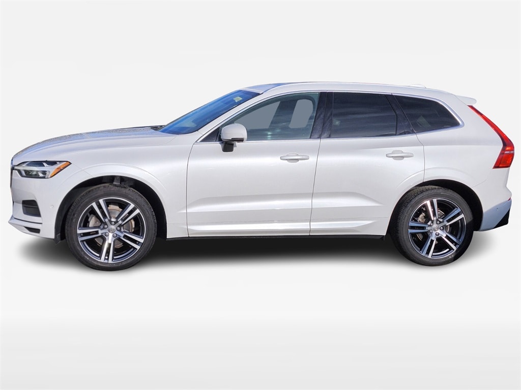 Used 2019 Volvo XC60 Momentum with VIN LYV102RK3KB321508 for sale in Westport, CT