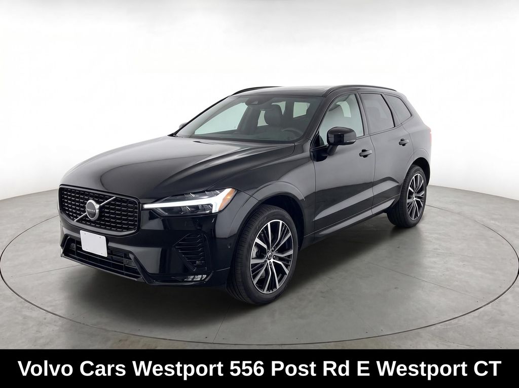 2024 Volvo XC60 B5 Plus Dark Theme AWD's photo
