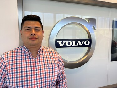 Staff member Julio Muralles from 1dcd7cf0456a