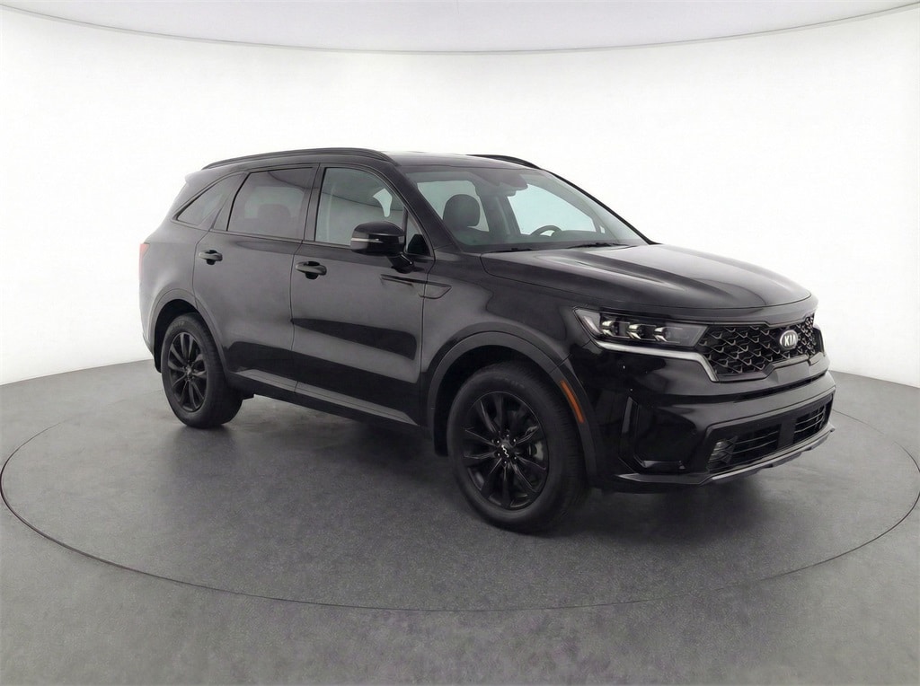 Used 2021 Kia Sorento SX with VIN 5XYRKDLF0MG041611 for sale in Westport, CT