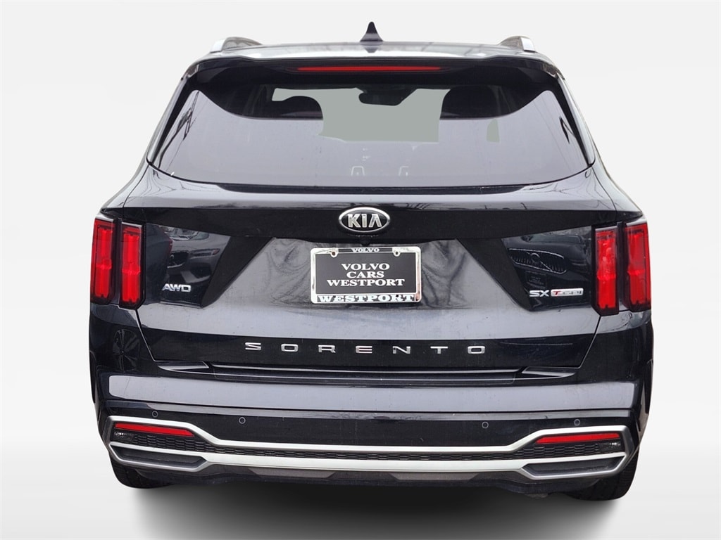 Used 2021 Kia Sorento SX with VIN 5XYRKDLF0MG041611 for sale in Westport, CT