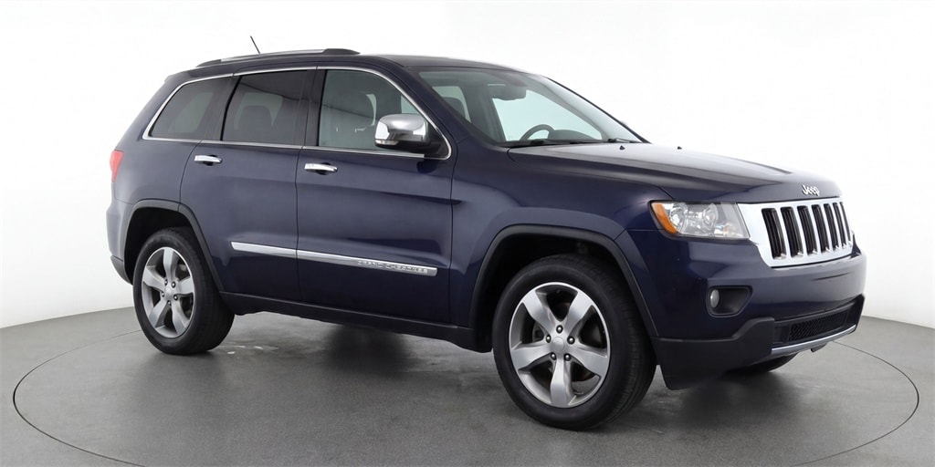 Used 2011 Jeep Grand Cherokee Limited with VIN 1J4RR5GG4BC580605 for sale in Westport, CT