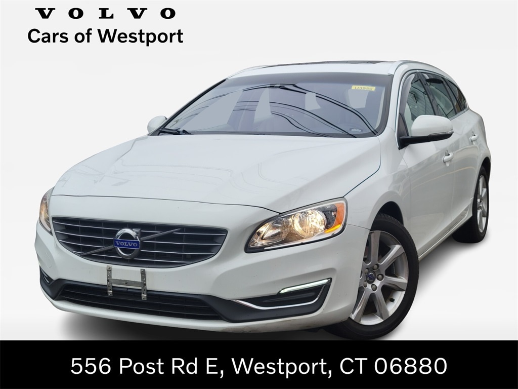 2016 Volvo V60 Premier