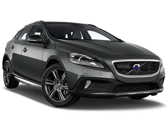 2023 V40 Cross Country vs. 2023 BMW X2