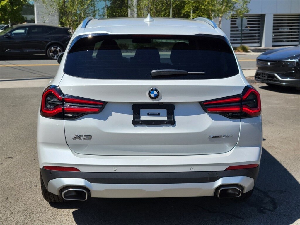 2026 Volvo XC90 Plus photo 3