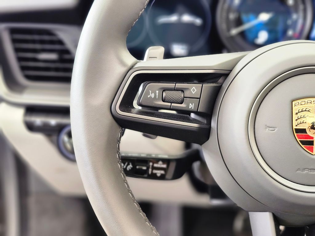 2024 Porsche 911 Base - Photo 24
