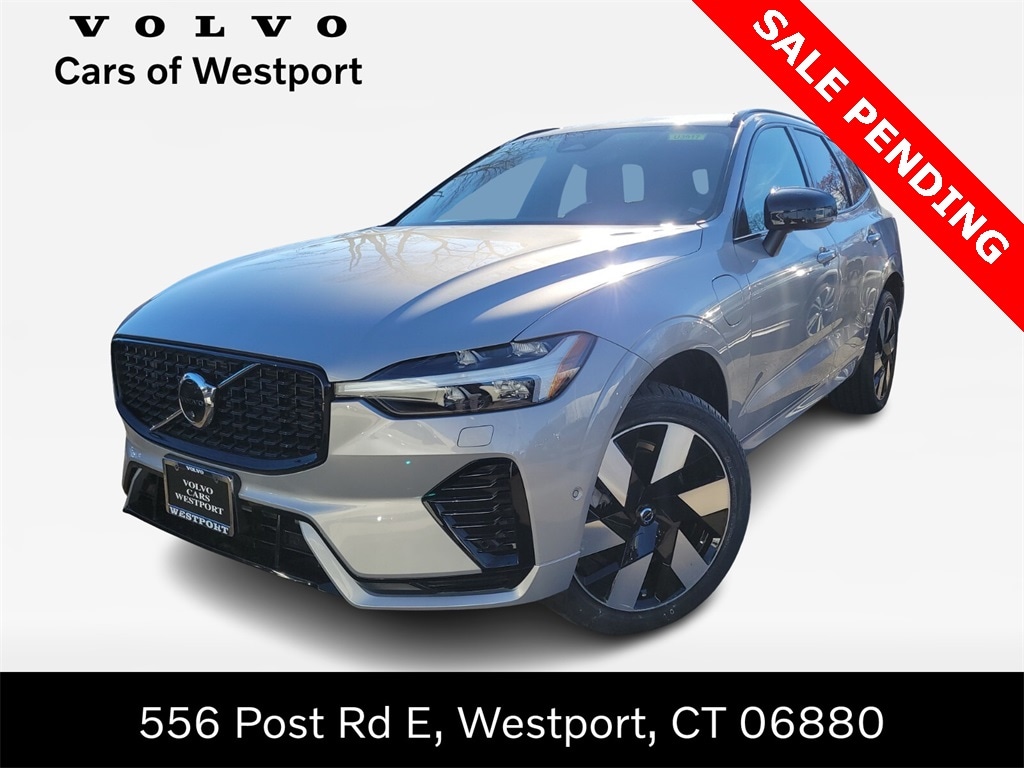 2023 Volvo XC60 Ultimate's photo