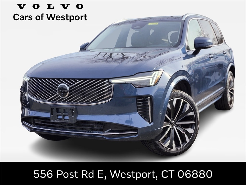 2025 Volvo XC90 Plus's photo