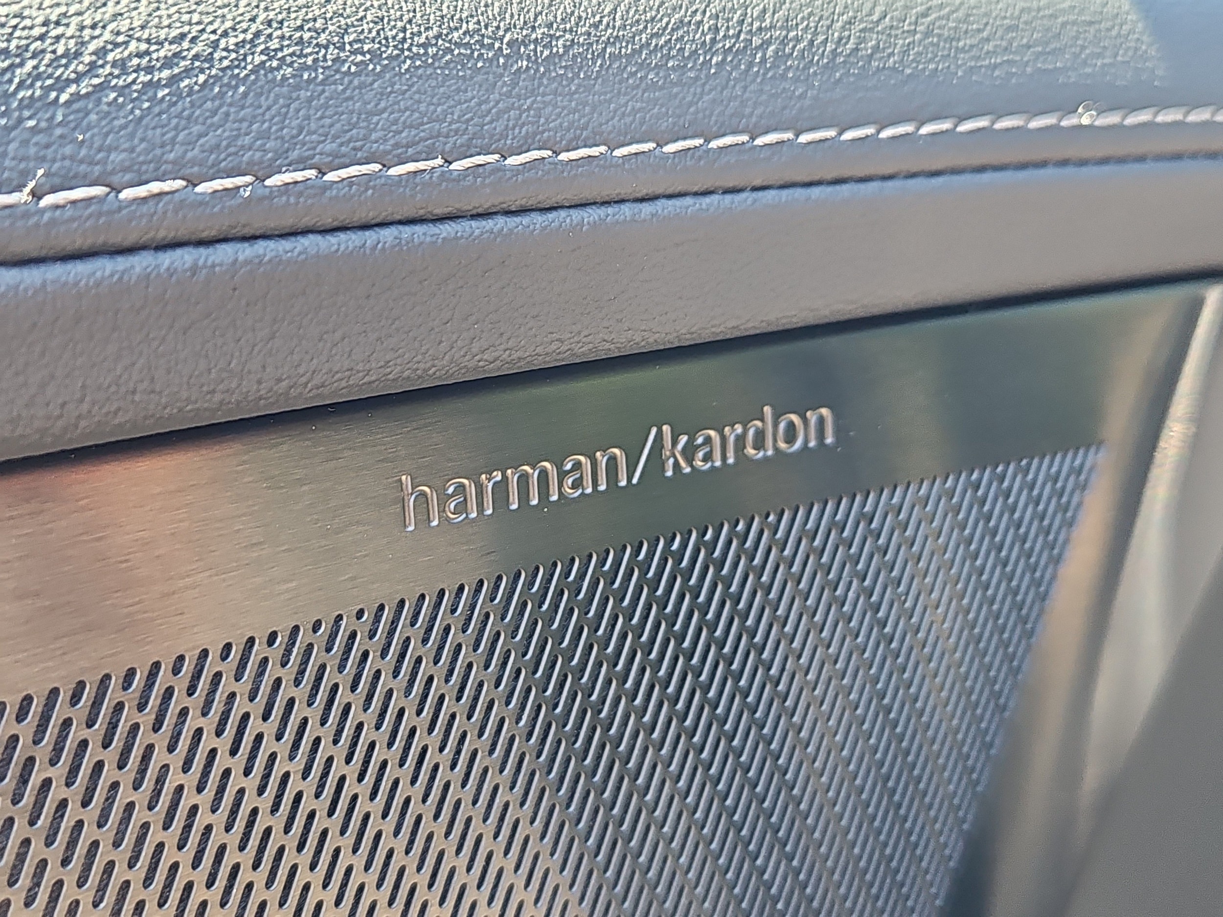 2026 Volvo XC90 Plus - Photo 11