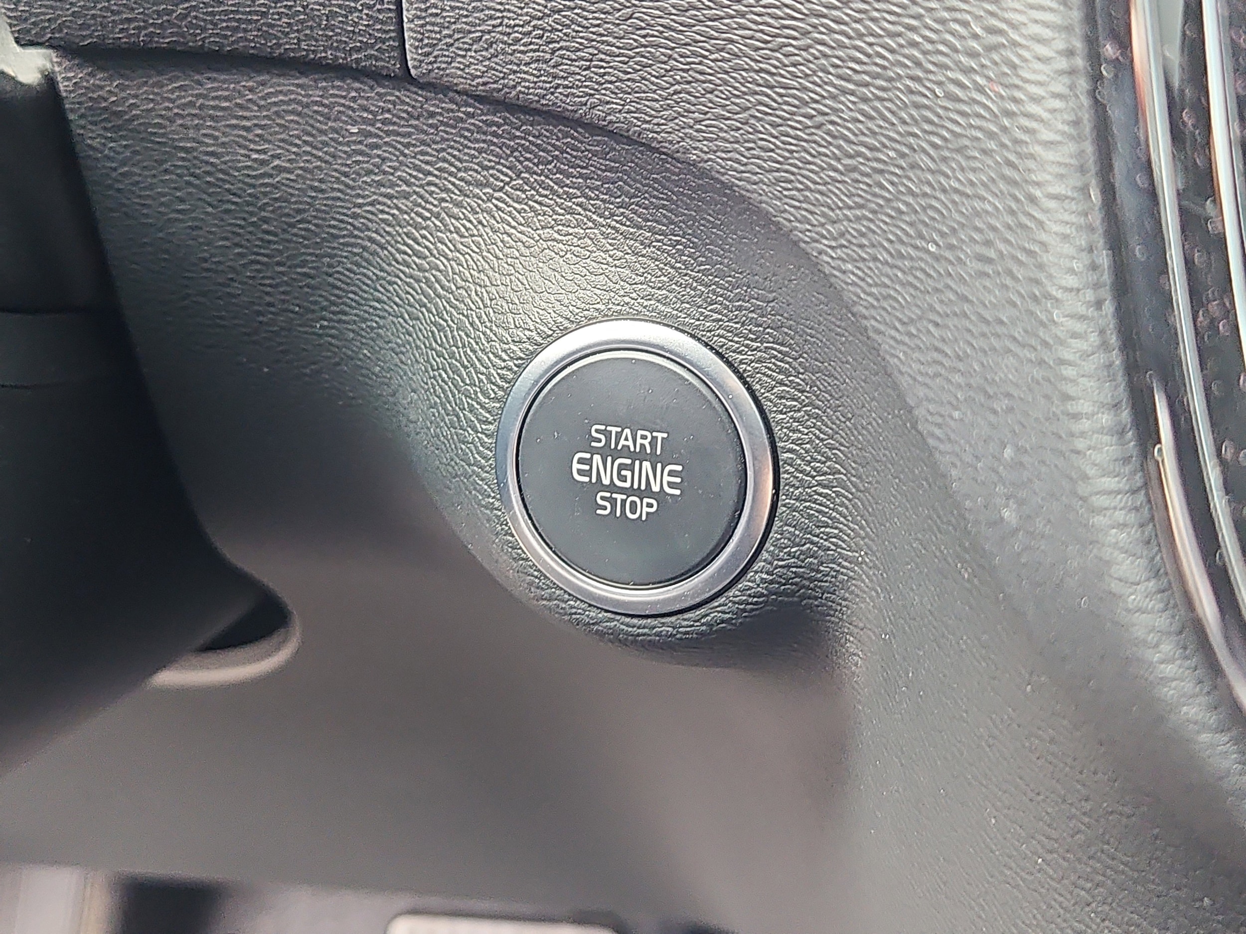 2026 Volvo XC40 Ultra Black Edition - Photo 19