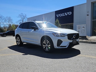 2025 Volvo XC60 Core Sport Utility