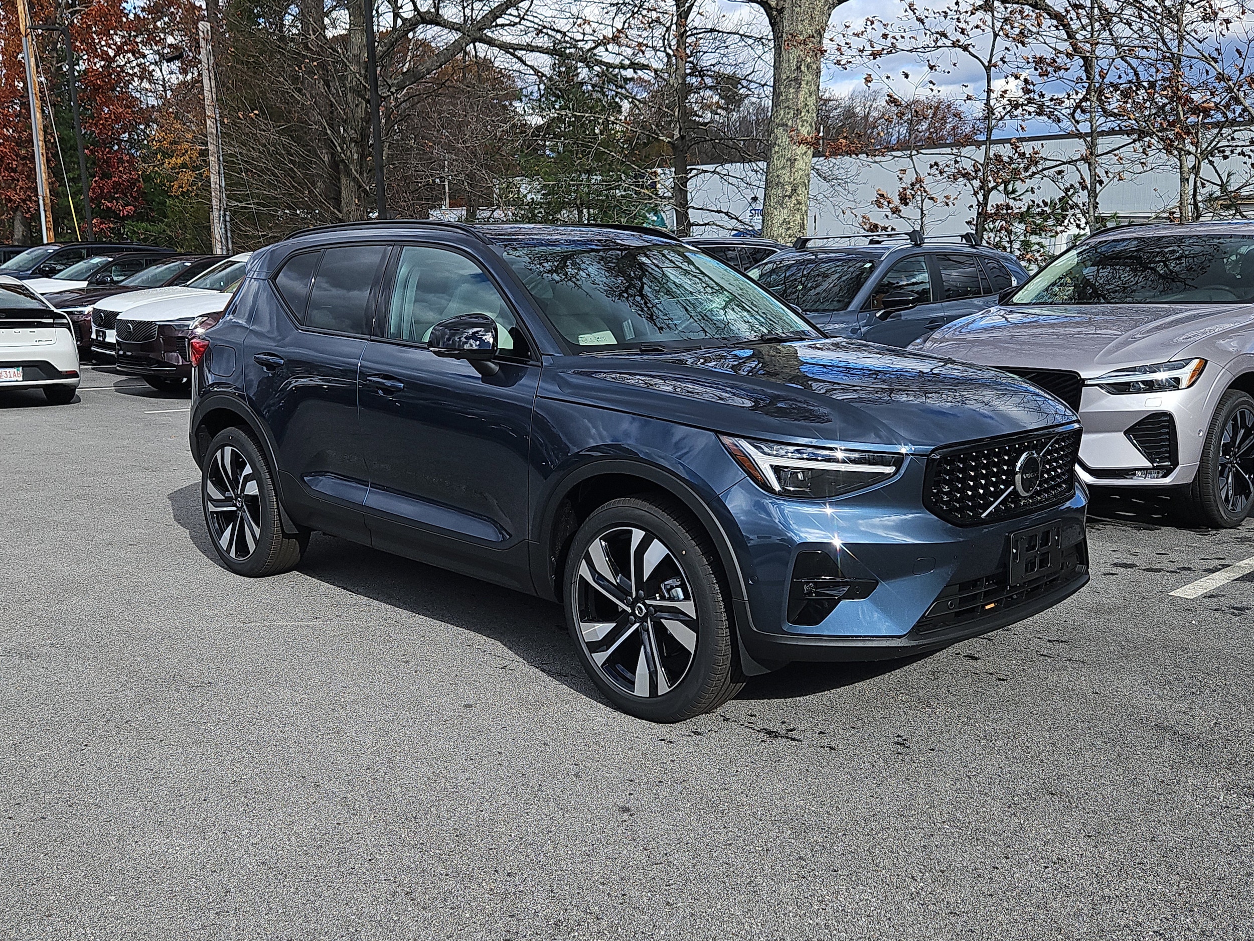 2026 Volvo XC40 Ultra's photo