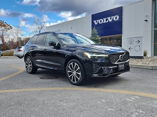 2024 Volvo XC60 Plus Dark Theme Sport Utility