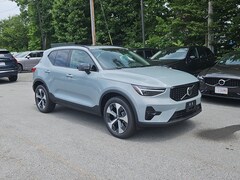 2026 Volvo XC40 B5 Plus AWD SUV