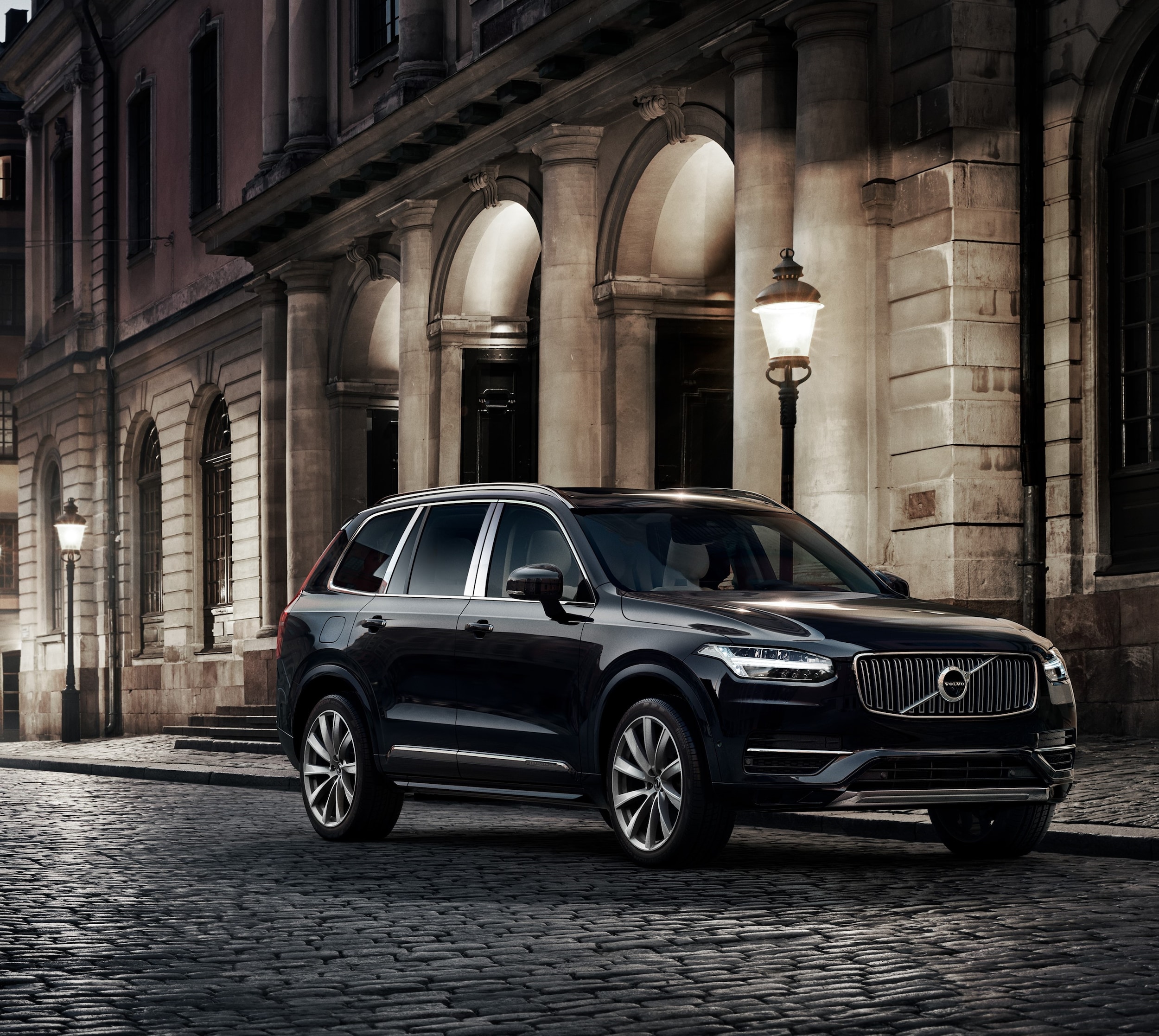 New Volvo XC90 For Sale in Springfield Isringhausen Volvo Cars