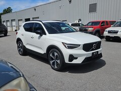2026 Volvo XC40 B5 Plus AWD SUV